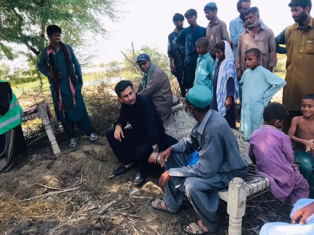 Beyond the Line of Duty – Pages from a Humanitarian Diary 04